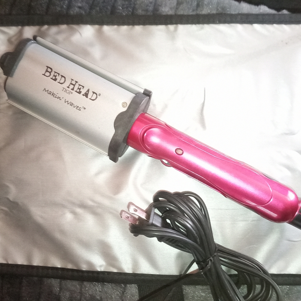 BedHead Pink and Silver Hair Waver